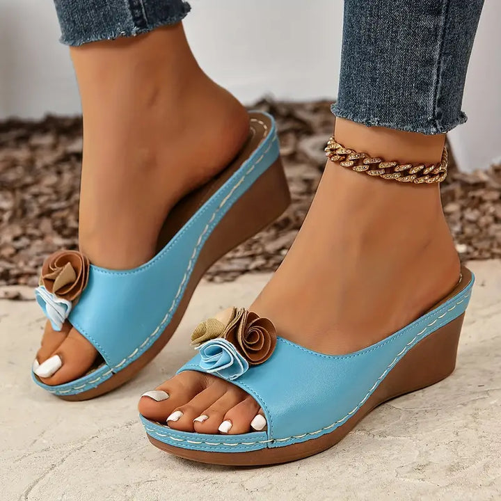 Lydia - Comfortable leather orthopedic women's sandals