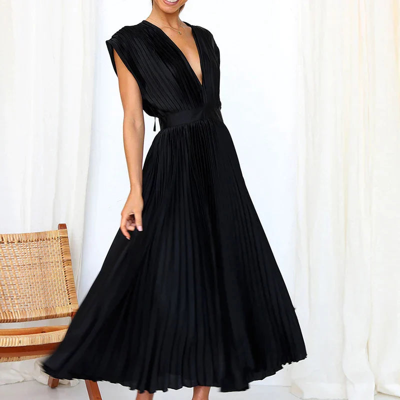 Adele - Maxi Dress with V-Neck and Pleats