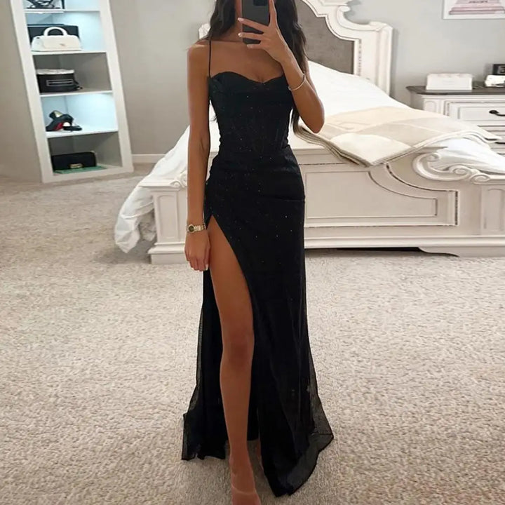 Julia - Elegant Birthday Dress