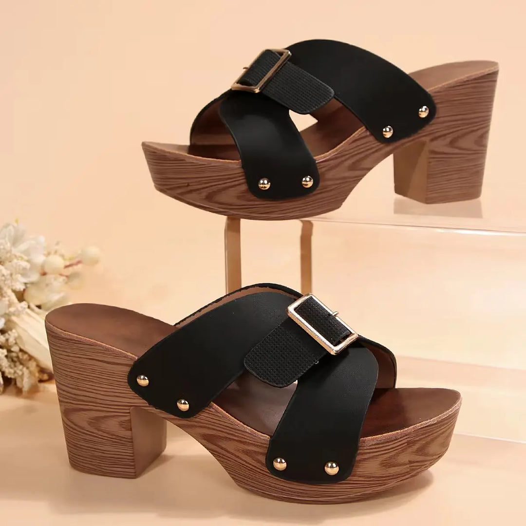 Mera - Elegant Buckled Sandals