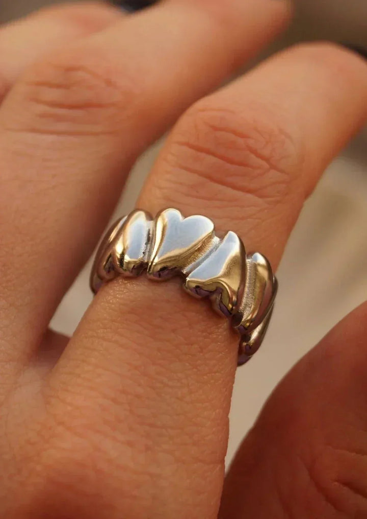 Laylah - Wrap-Around Heart Ring