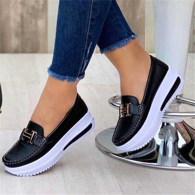 CASUAL ORTHOPEDIC COMFY LOAFERS